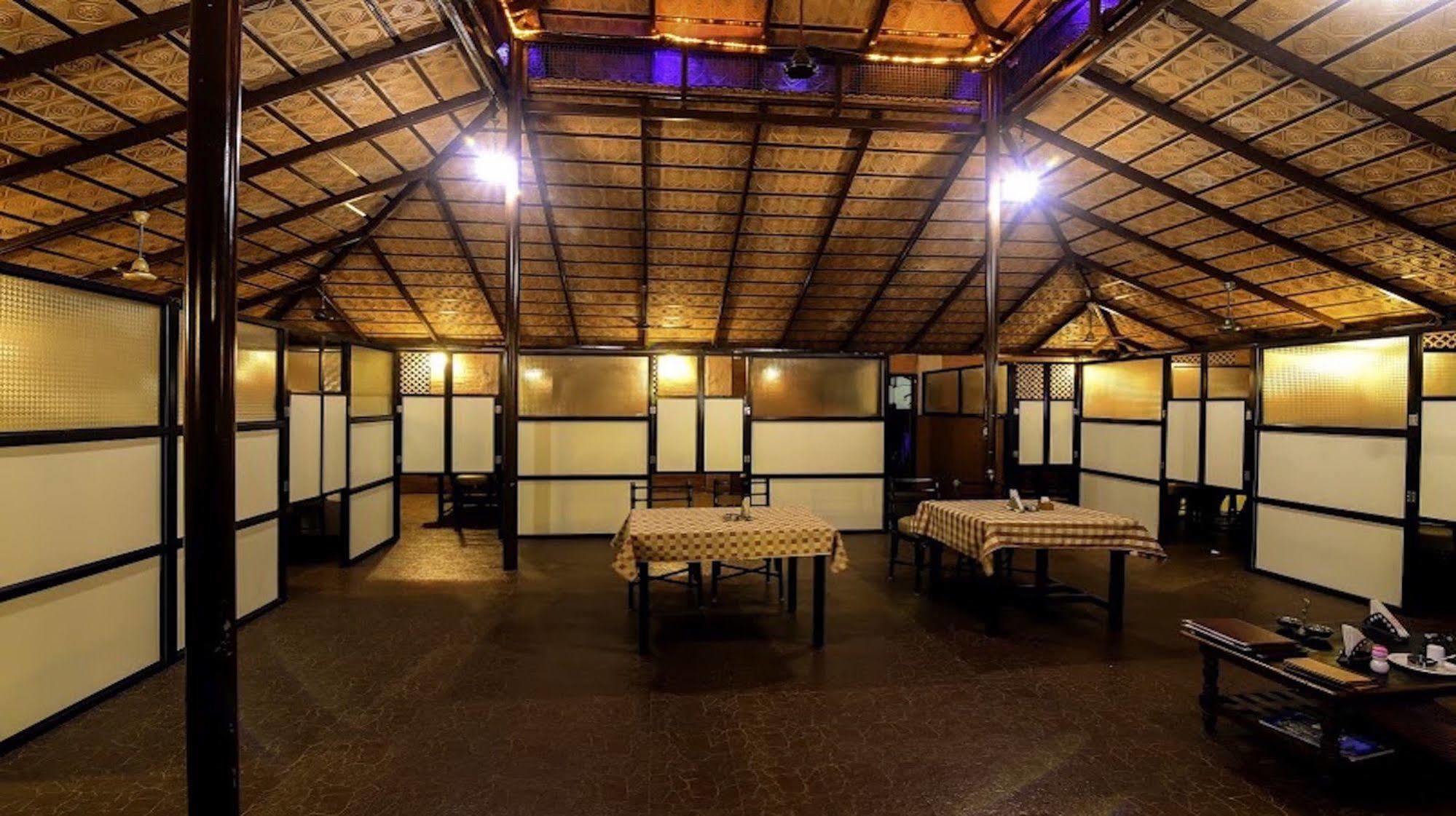 Hotel Ashlesh Manipal Exterior photo